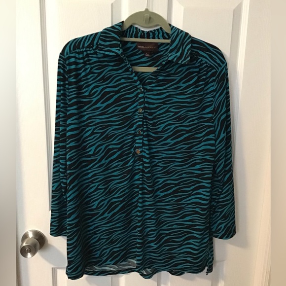 Dana Buchman Tops - Dana Buchman Blouse Lg